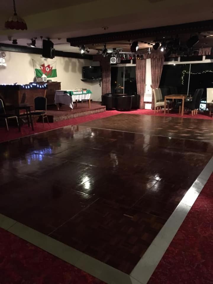 Merlewood Hotel Saundersfoot Ngoại thất bức ảnh