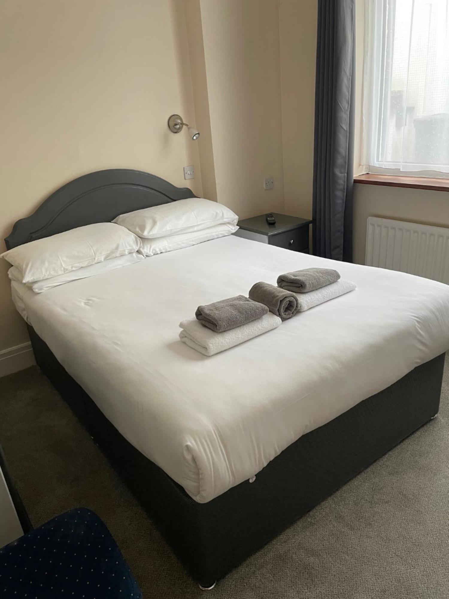 Merlewood Hotel Saundersfoot Ngoại thất bức ảnh