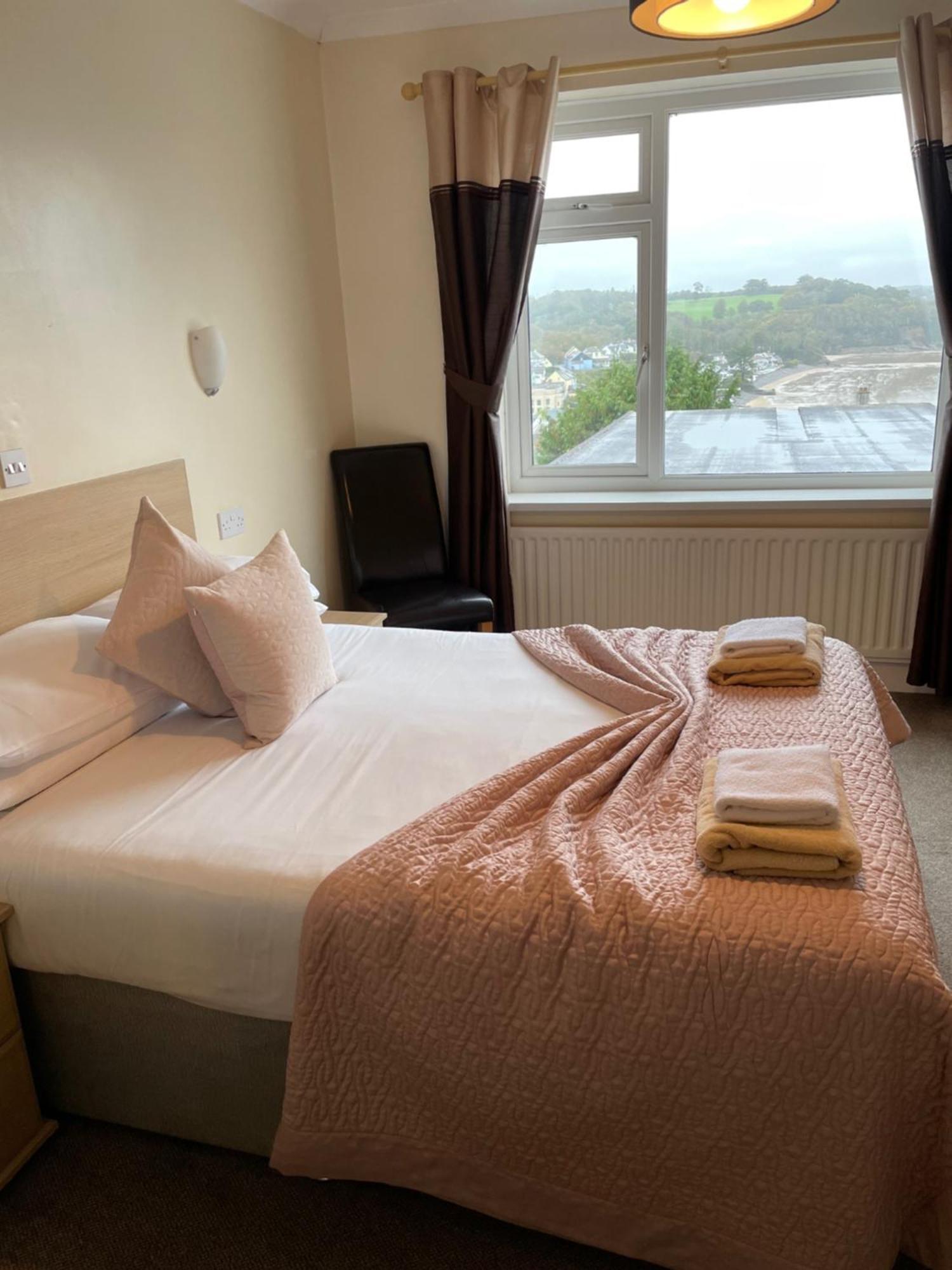 Merlewood Hotel Saundersfoot Ngoại thất bức ảnh